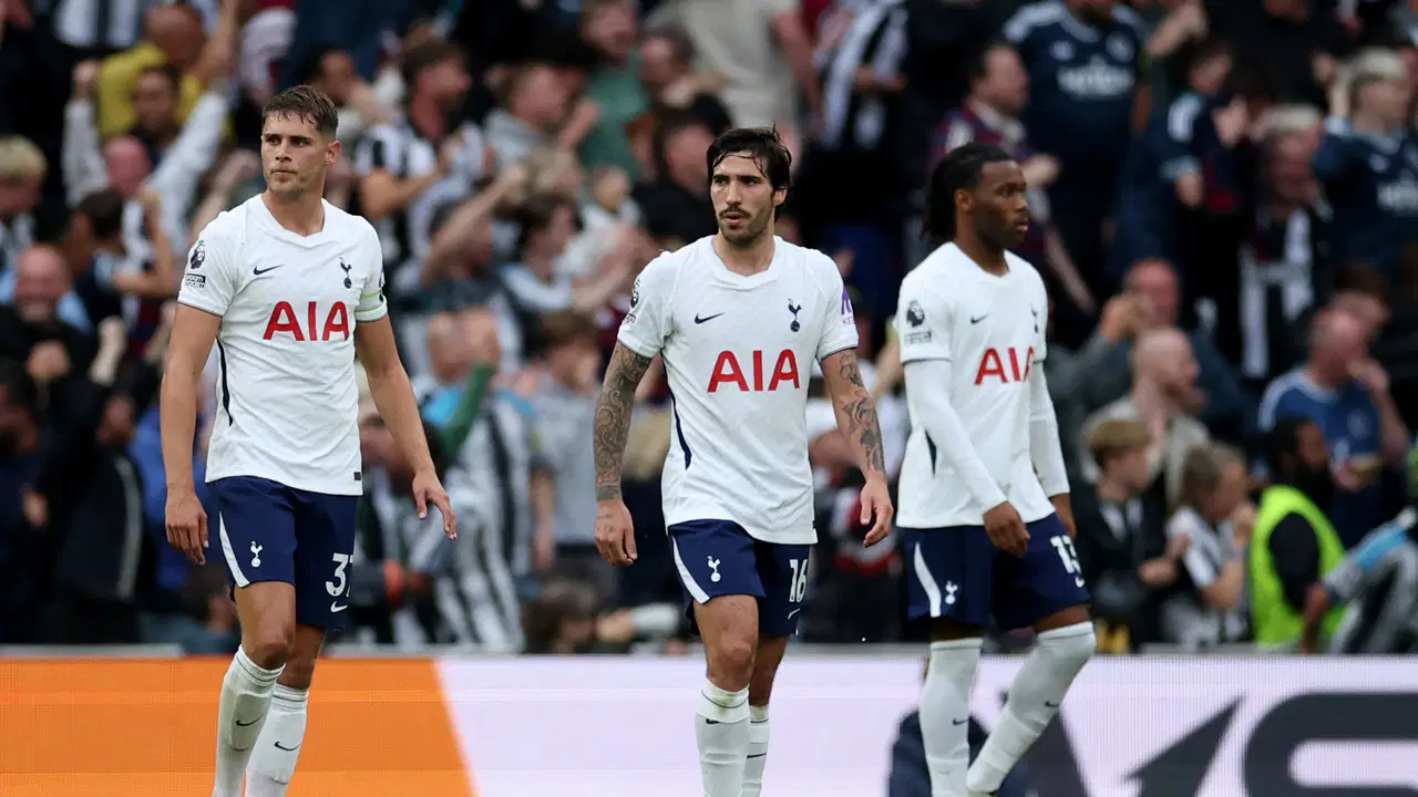 Tottenham Evinde Şok Mağlubiyetle Sarsıldı: Premier Lig’de Üzücü Sonuçlar