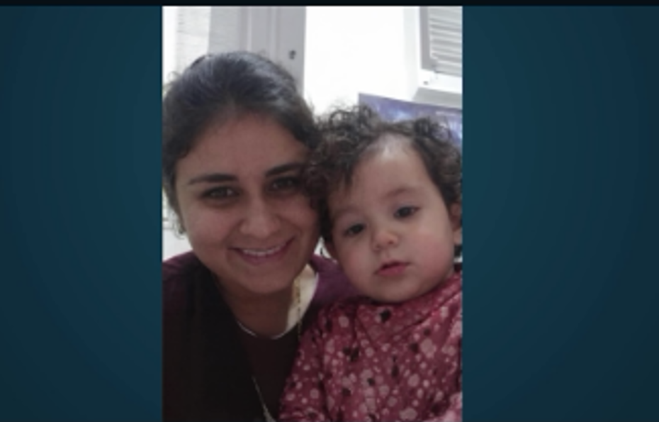Girne'deki Feribot Faciasında Kalpleri Yakan Hikaye: Bir Annenin Fedakarlığıyla Kurtulan Kızına Can Yeleği Verdi