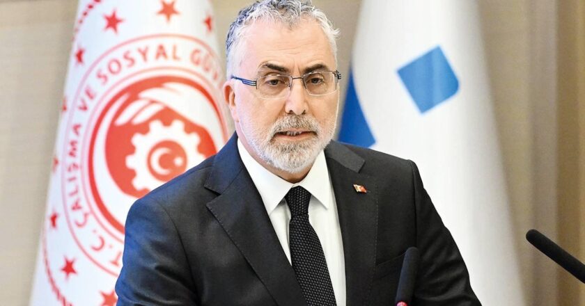 ‘Ev kadınlarına emekliliği sağlayacağız’