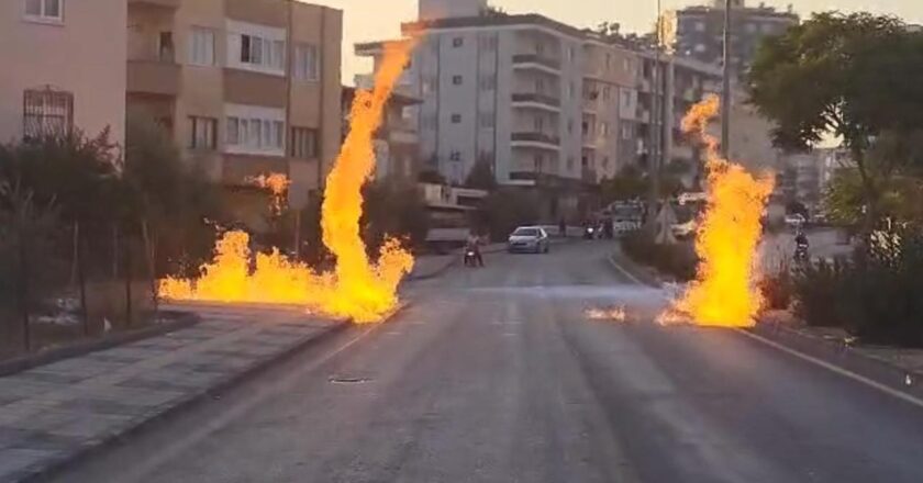 Mersin’de doğal gaz hattında yangın çıktı: 2 yaralı