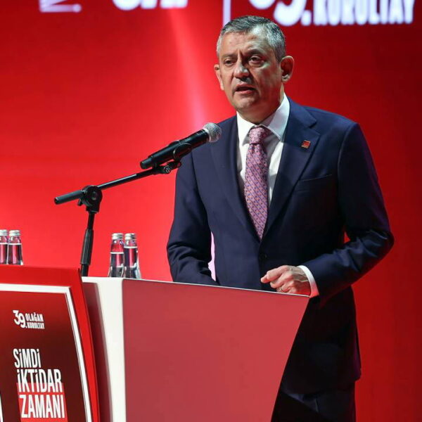 CHP 39. Kurultayını PM seçimleriyle sonlandırdı: Yenilikçi kadrolar sahneye çıkıyor