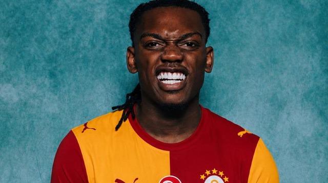 Müjdeli haber geldi! Rafael Leao Galatasaray’da: İmzaya geliyor…
