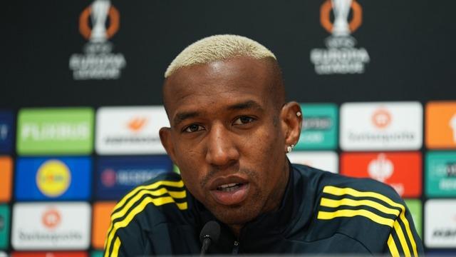 Fenerbahçe’de ayrılık! Talisca için anlaşma sağlandı: Yıldız isimden yönetime olay gönderme